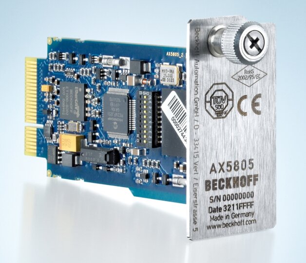 Karty AX5805 zapewniają funkcje bezpieczeństwa dla serwonapędów serii AX5xxx