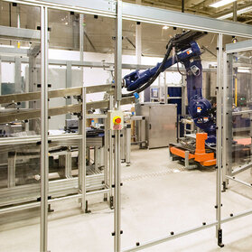 Bezpieczeństwo robotów, systemów zrobotyzowanych i zintegrowanych systemów produkcyjnych