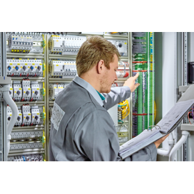 Potencjał cyfryzacji w budowie szaf sterowniczych