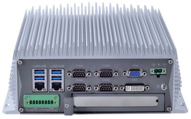 Porty komunikacyjne komputera przemysłowego BOX Astraada PC AS56E811.