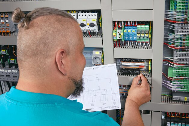 Rysunek 4: Niezawodne połączenie jedną ręką.