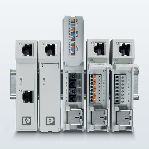 Szeroki wybór złączy – instalatorzy mogą korzystać z szybkozłącza RJ45, śrubowego, Push-in lub też IDC.