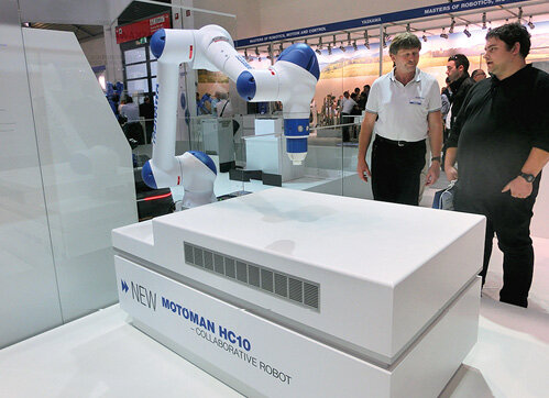 Nowość firmy Yaskawa: robot współpracujący HC10