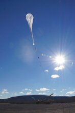 Balon BEXUS 14 wznosi się. Copyright ESA – J. Makinen