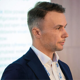 Damian Miśkiewicz, Solutions & Services Sales Manager w OMRON Industrial Automation Europe