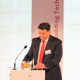 Na konferencji 27 maja wystąpił nowy dyrektor generalny Bosch Rexroth Sp. z o.o., Thomas Ilkow