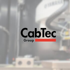 Grupa RENEX dostarcza robota lutowniczego REECO do Grupy CABTEC na Węgrzech