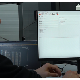 Grupa RENEX wprowadza nowe oprogramowanie do robota lutowniczego Reeco z ramieniem Yamaha SCARA