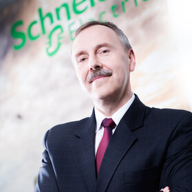 Michał Ajchel, Dyrektor Pionu Energetyki w Schneider Electric Polska.