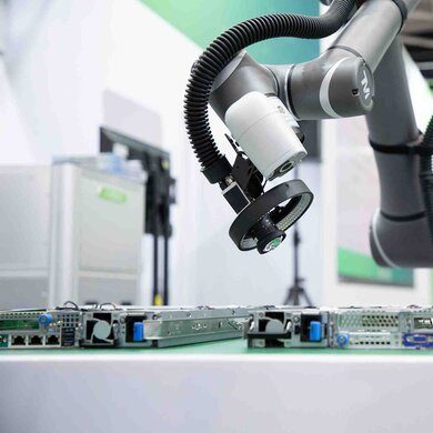 Przygotowywanie kawy z wykorzystaniem cobota Techman TM12