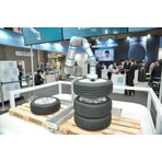 Rok 2023 z perspektywy Universal Robots: rozwój robotyzacji, nowe wdrożenia i UR30